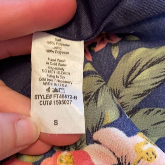 Jella Couture Floral dress - Picture 9 of 9